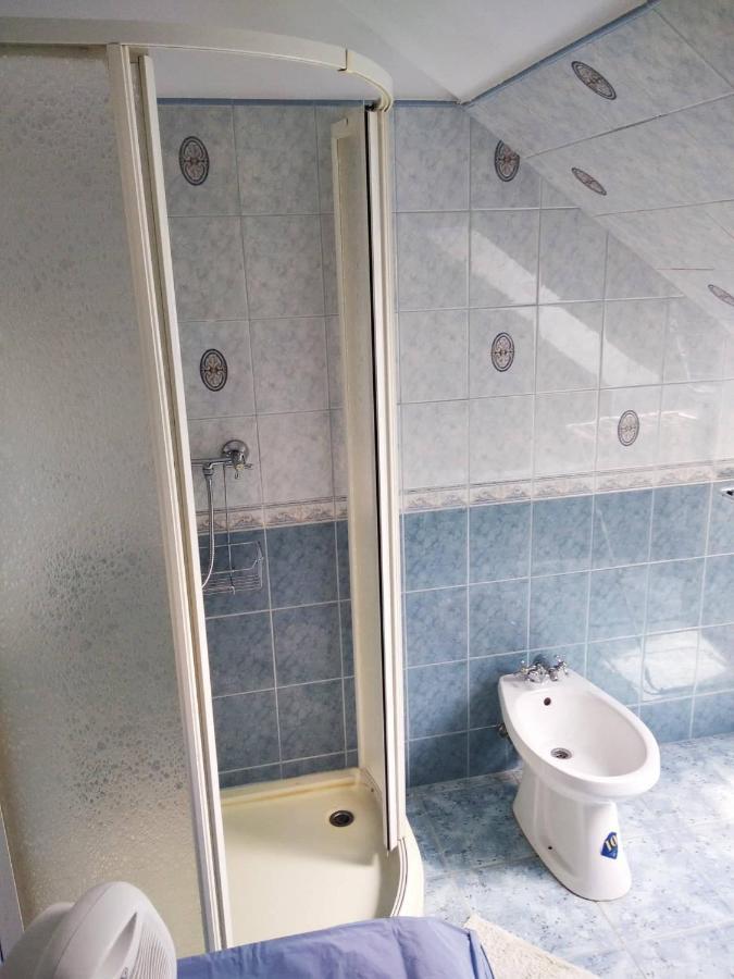 Szemi ház Apartamento Sárvár Exterior foto